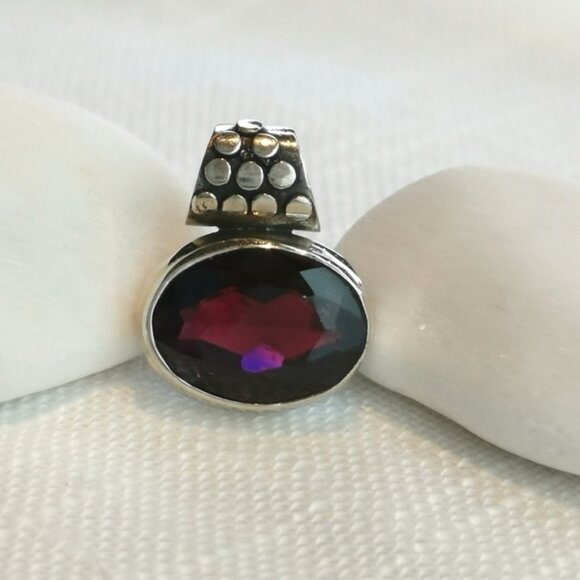 NWT Sterling Silver Garnet pendant for necklace - Picture 4 of 8